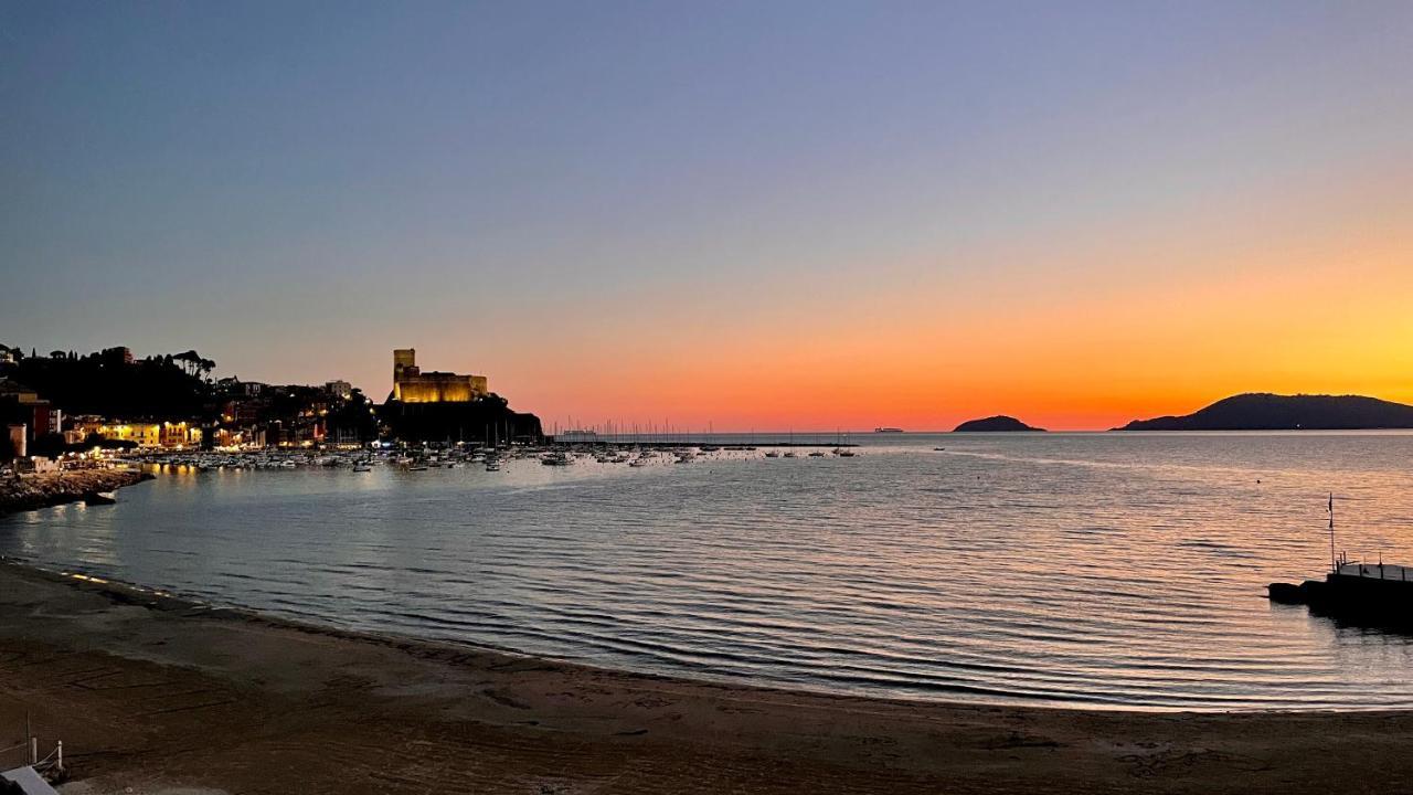 Il Sogno Dei Poeti Leilighet Lerici Eksteriør bilde
