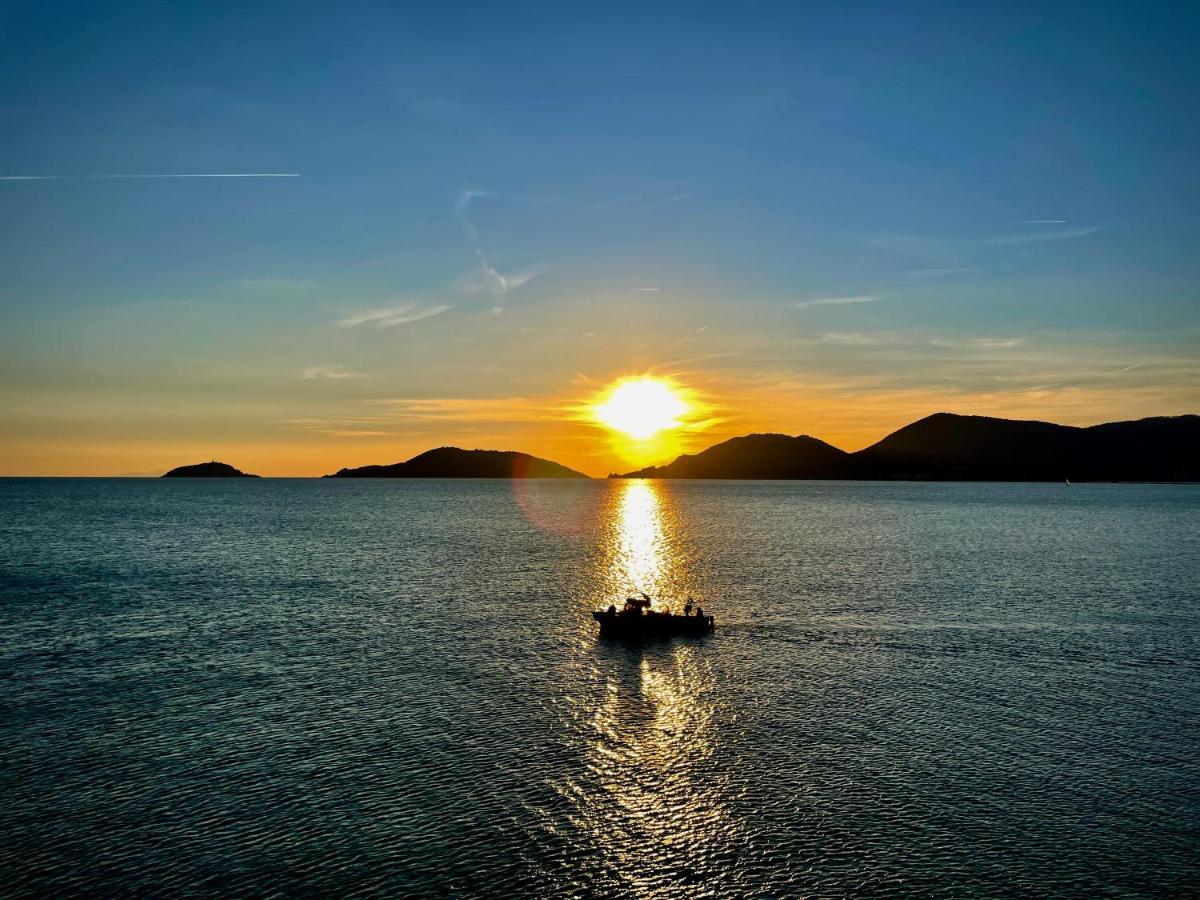 Il Sogno Dei Poeti Leilighet Lerici Eksteriør bilde